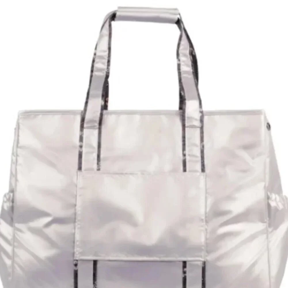 NWT- LUG- ROVER XL- Metallic Champagne
